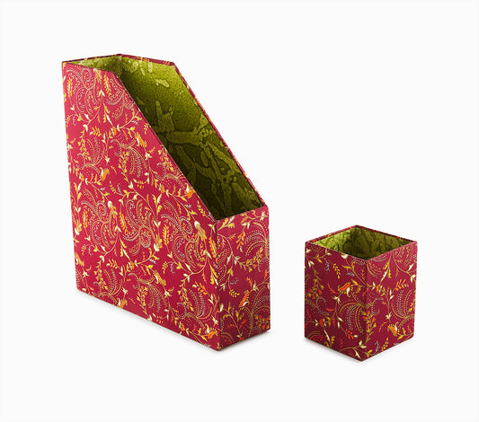 Magenta Colored Magazine Holder With Pen Stand