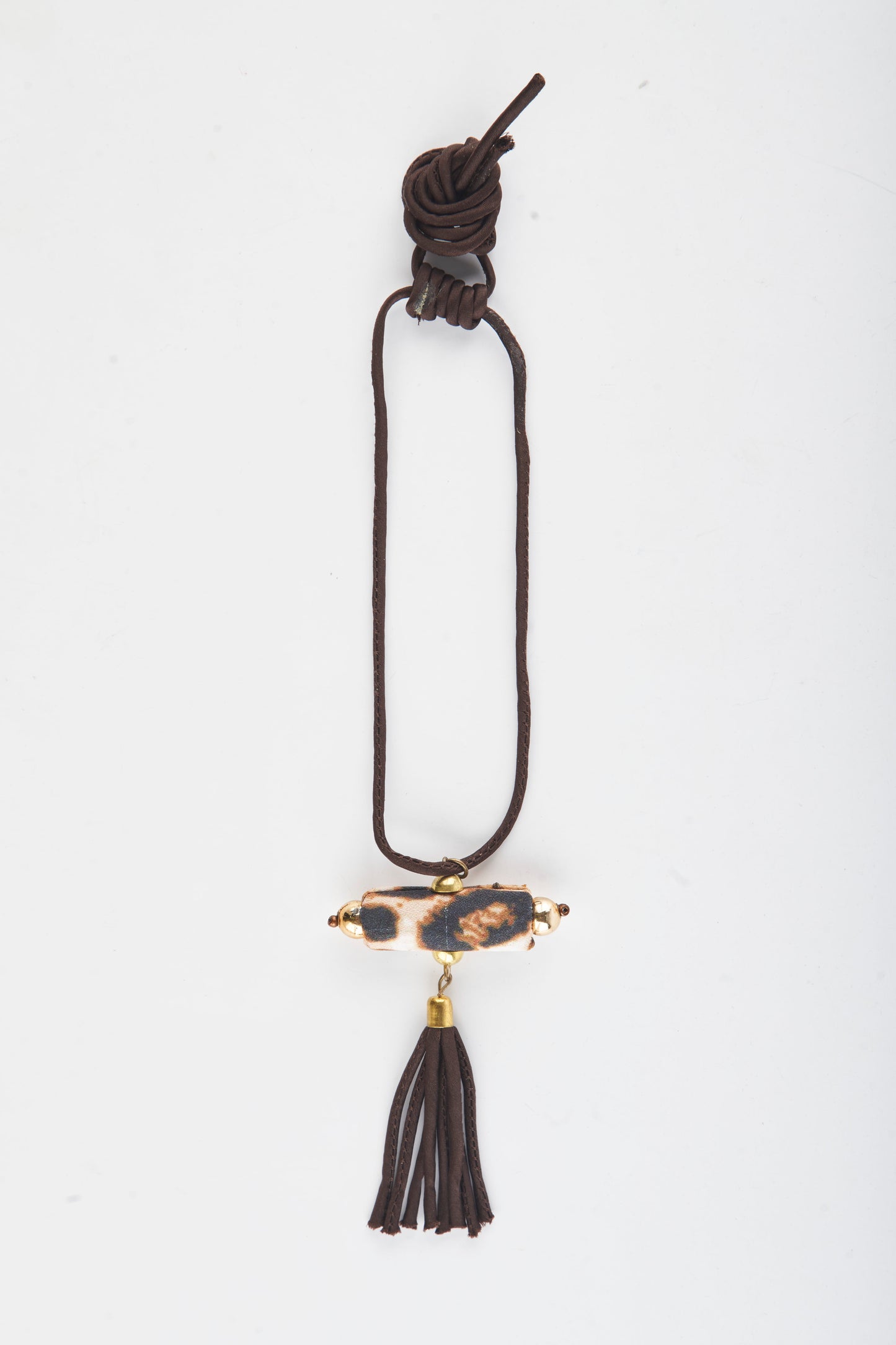 Black & Cream Color Pendant With Brown Fabric Dori - Necklace