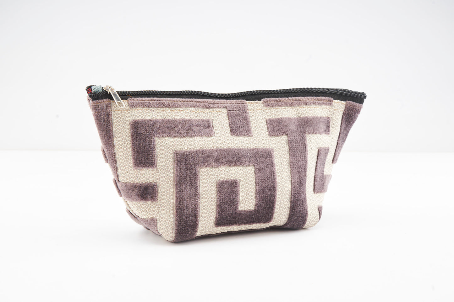 Black & Gray Design - Pouch