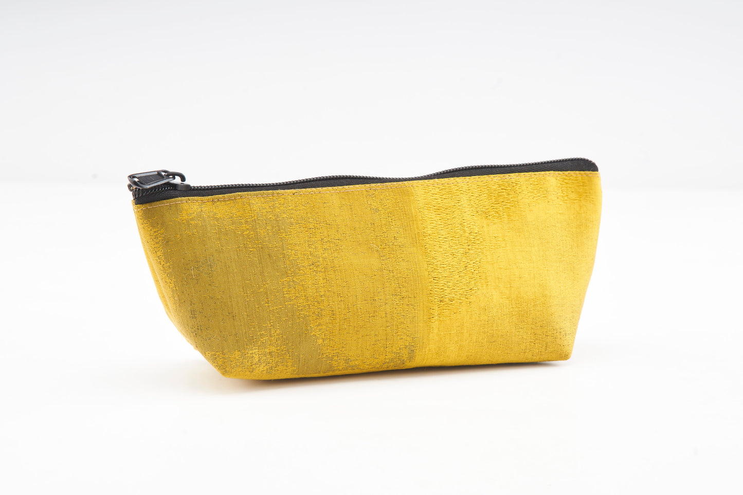 Shiny Yellow - Pouch